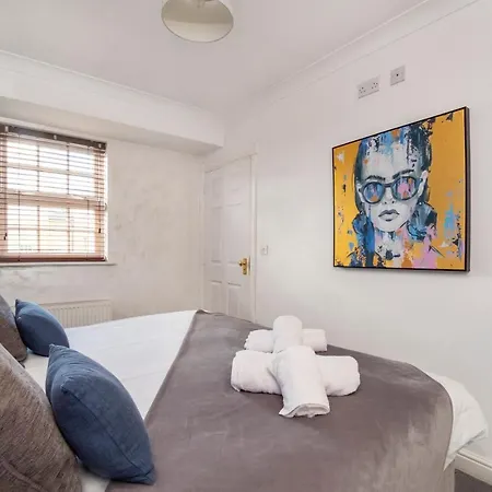 Διαμέρισμα The Station Apartment- A Stunning Space, Close To The Centre