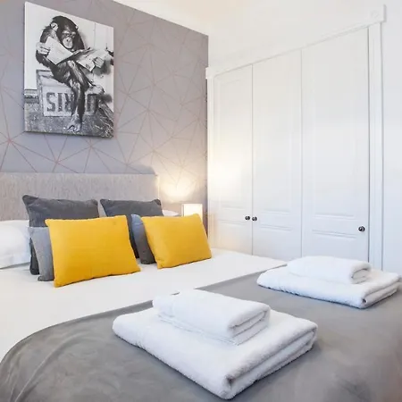 Apartment The Station Apartment- A Stunning Space, Close To The Centre